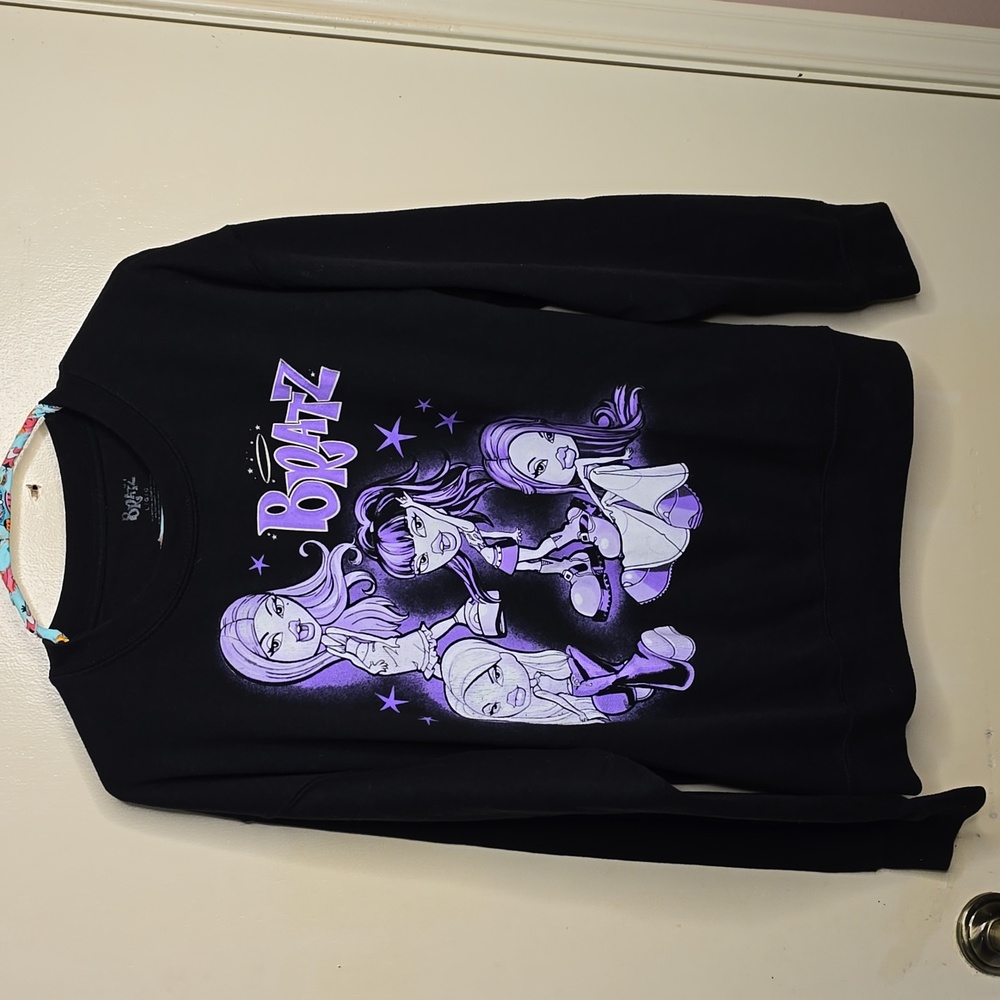 Bratz Black Purple Crewneck Sweatshirt Dark Romantic Emo Punk Alternative Y2K